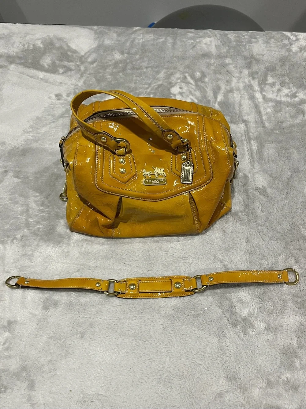 COACH Vintage Ashley Patent Leather Satchel Bag Mustard Yellow EUC